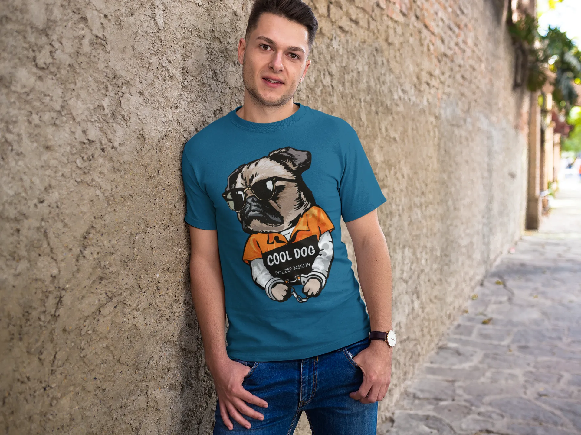 Camiseta de Pug Estilo Prisionero "Cool Dog"