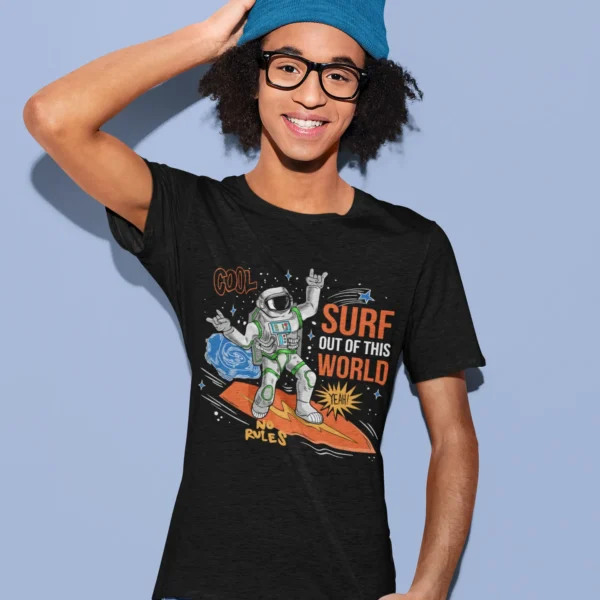Camiseta de Astronauta "Surf Out of This World"