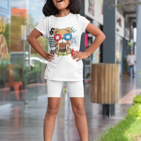 Camiseta de Oso Futbolista con Gafas y Estilo