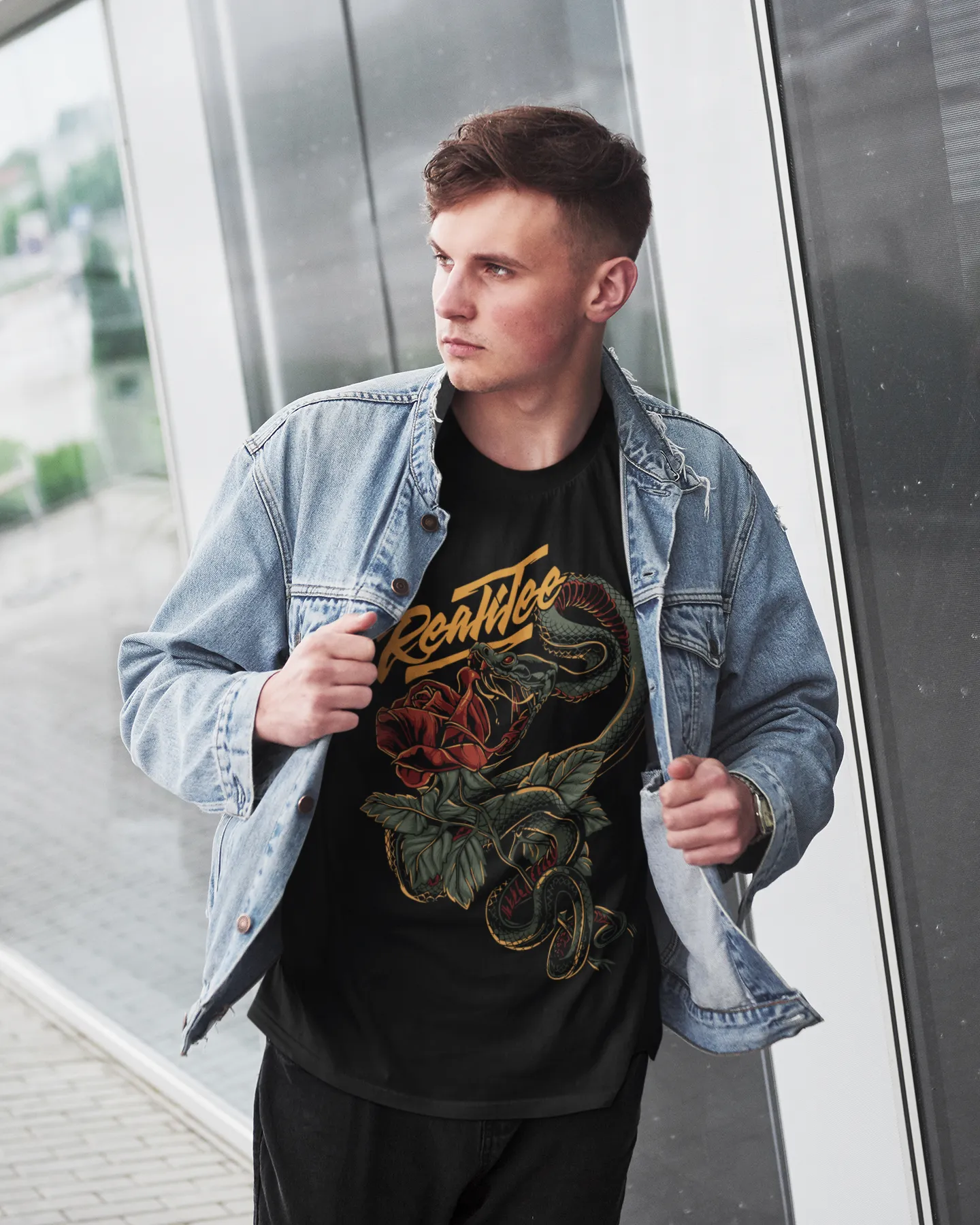 Camiseta Serpiente y Rosa - Estilo Tattoo