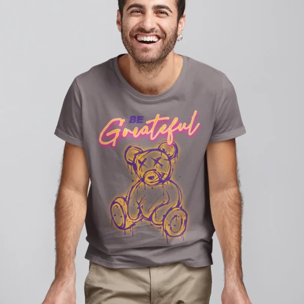 Camiseta "Be Grateful" - Grafitis y Cómico
