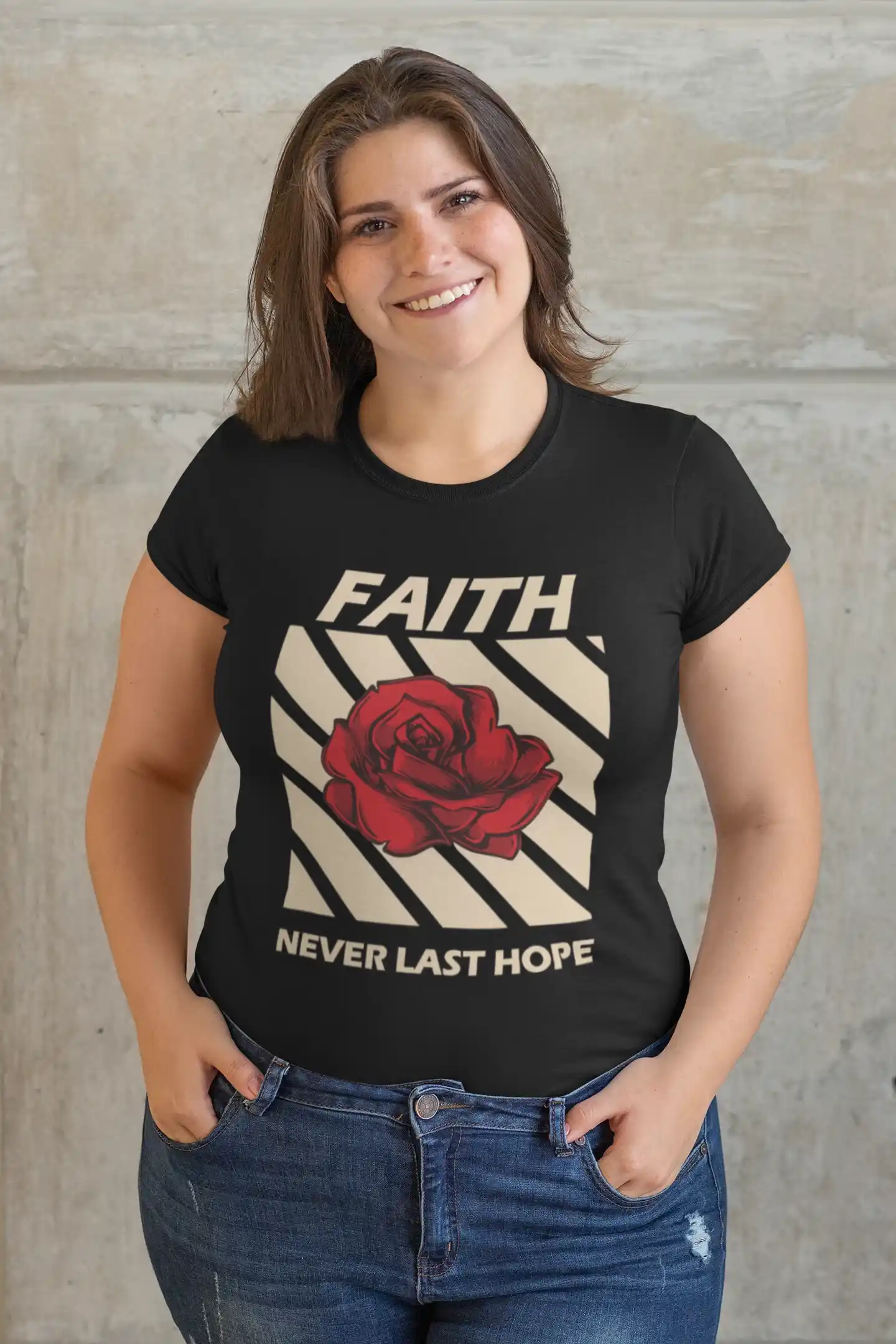 Camiseta 'Faith Never Last Hope' | Rosa y Rayas
