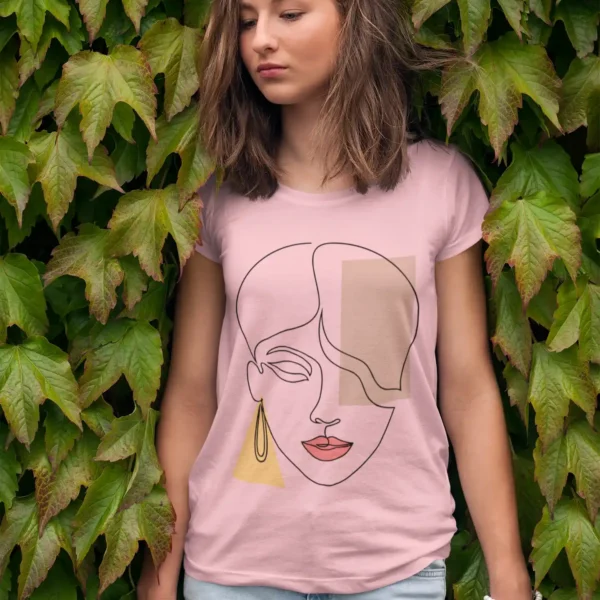 Camiseta Abstracto con Rostro Femenino