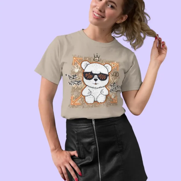 Camiseta de Oso Panda con Gafas de Sol y Corona