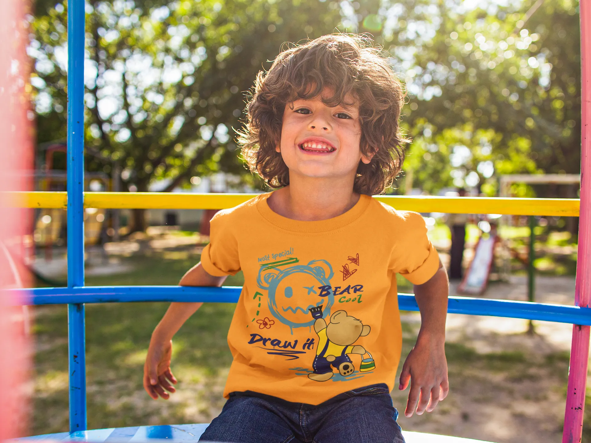 Camiseta Oso Garabato "Bear Cool" Estilo Urbano