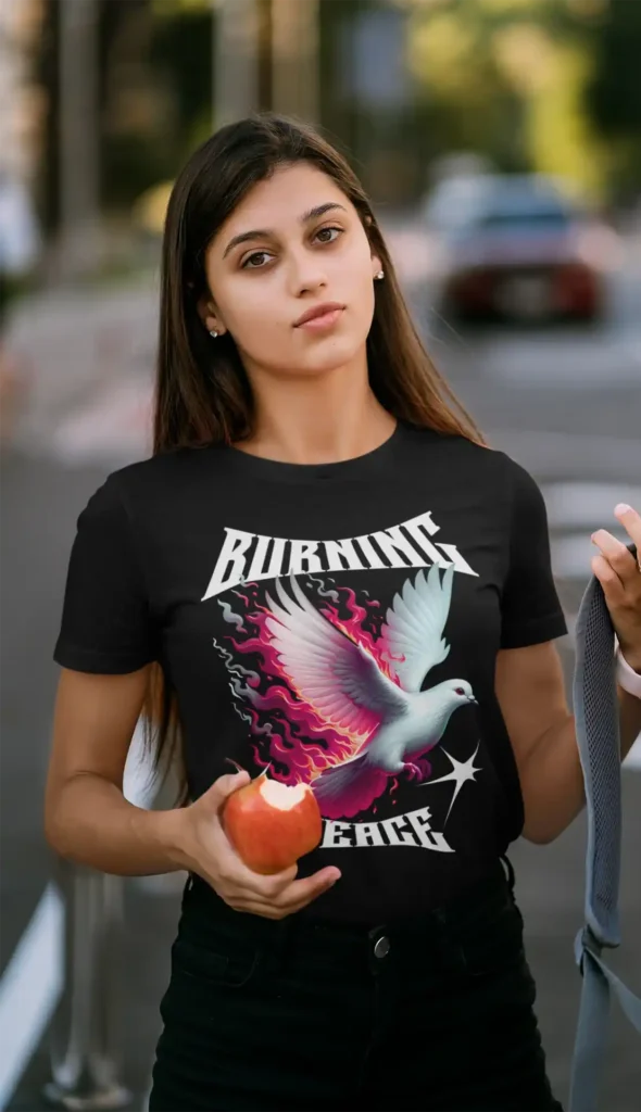 Camiseta de Paloma con Flamas "Burning Peace"