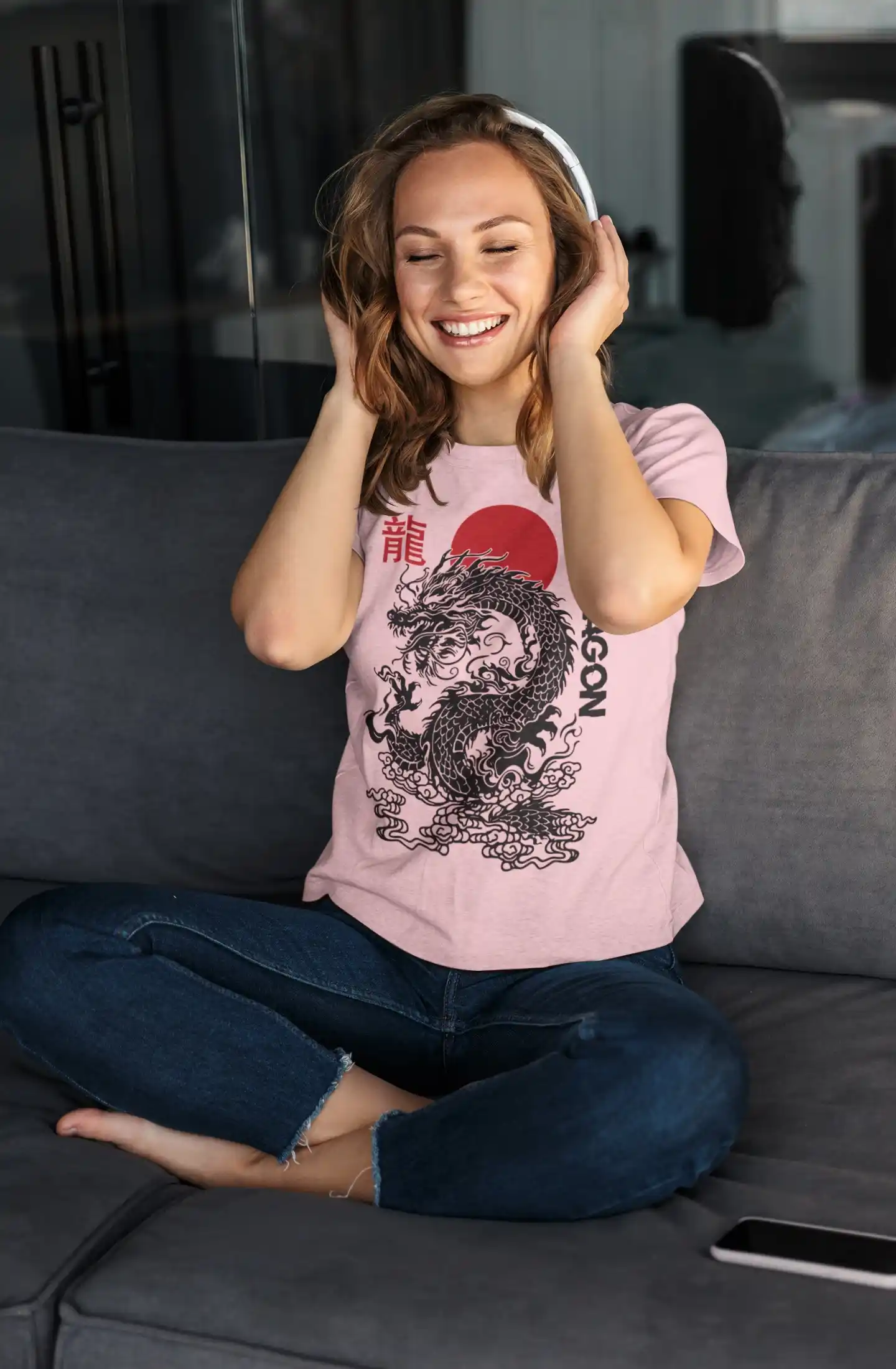 Camiseta de Dragón Japonés con Sol y Kanji