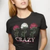 Camiseta de Flores "Crazy Just Be Yourself"