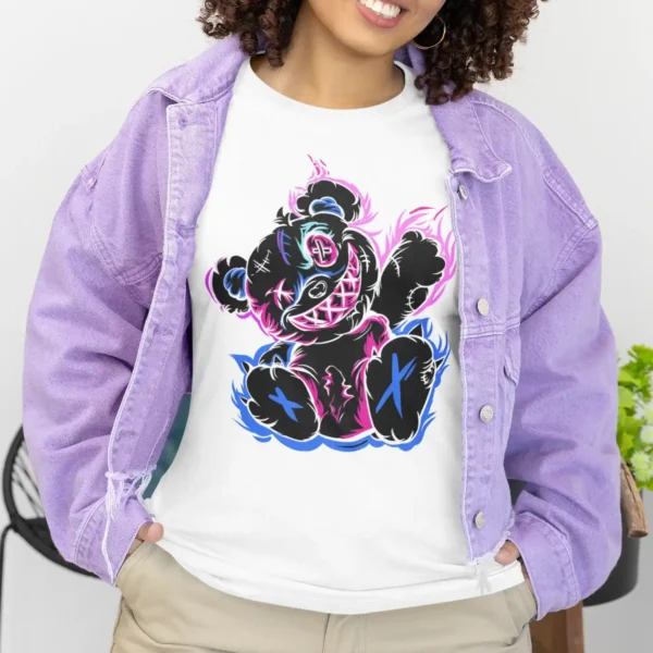 Camiseta "Neon Punk" Panda y Estilo Urbano